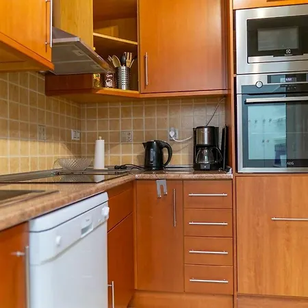 Beautiful 3 Bed Townhouse With Landscaped Communal Pool Area Orihuela